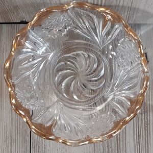 MARTINSVILLE Elegant Gold-Trimmed Carnation on Clear Berry Glass Bowl VINTAGE